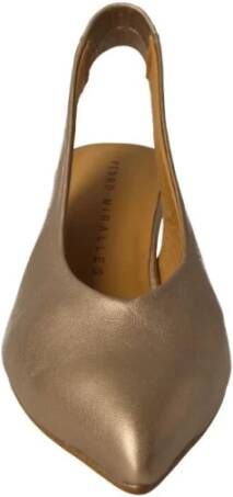 Pedro Miralles Pumps