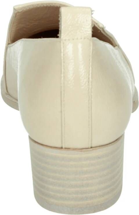 Pertini Beige Effen Pumps met Rubberen Zool