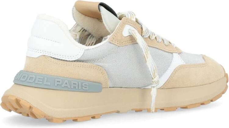 Philippe Model Beige Suede Antibes Sneaker met Zilveren Mesh Beige Dames