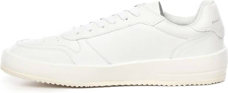 Philippe Model Leren Sneakers met Perforaties