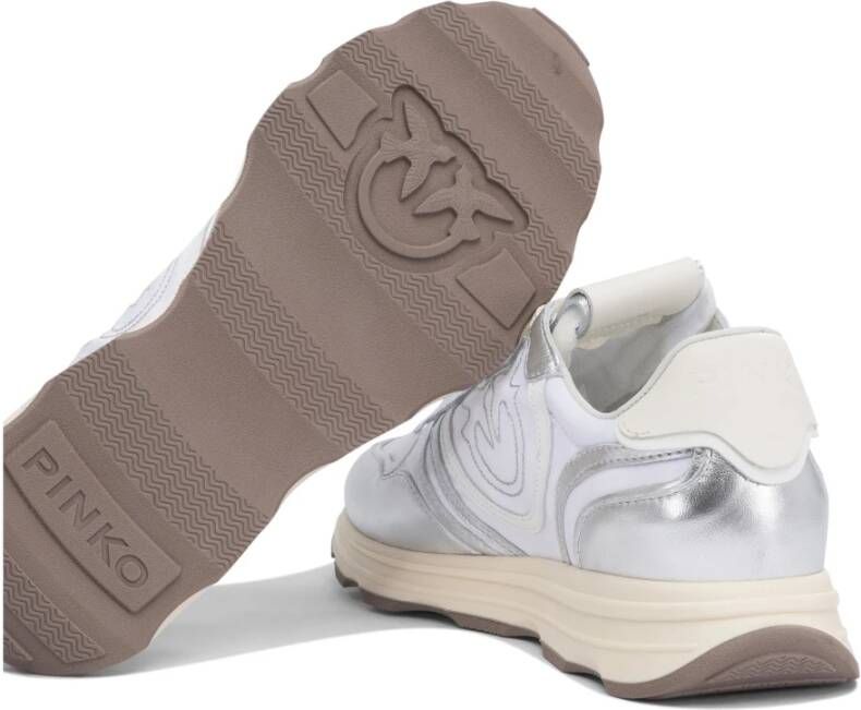 Pinko Zilveren Sneakers Stijlvolle Slip-On Schoenen