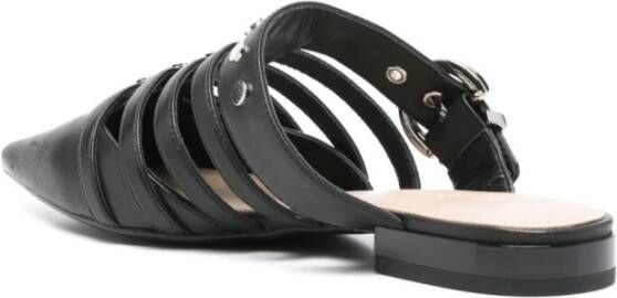 Pinko Zwarte puntige neus platte schoenen