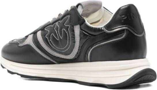 Pinko Zwarte Sneakers Aw25