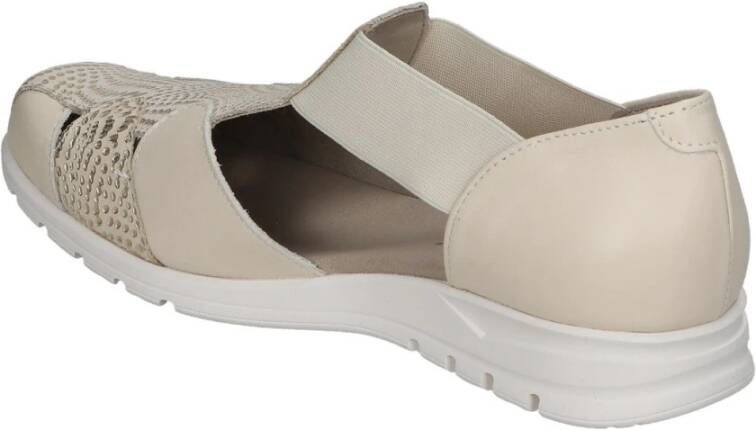 Pitillos Sandals Beige Dames