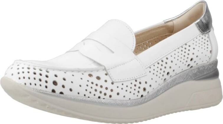 Pitillos Stijlvolle Loafers met Uitgesneden Design White Dames