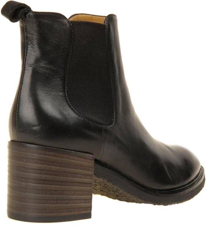Dames Boots & laarzen SALE • Tot 50% korting Dames Boots & laarzen SALE • Tot 50% korting
