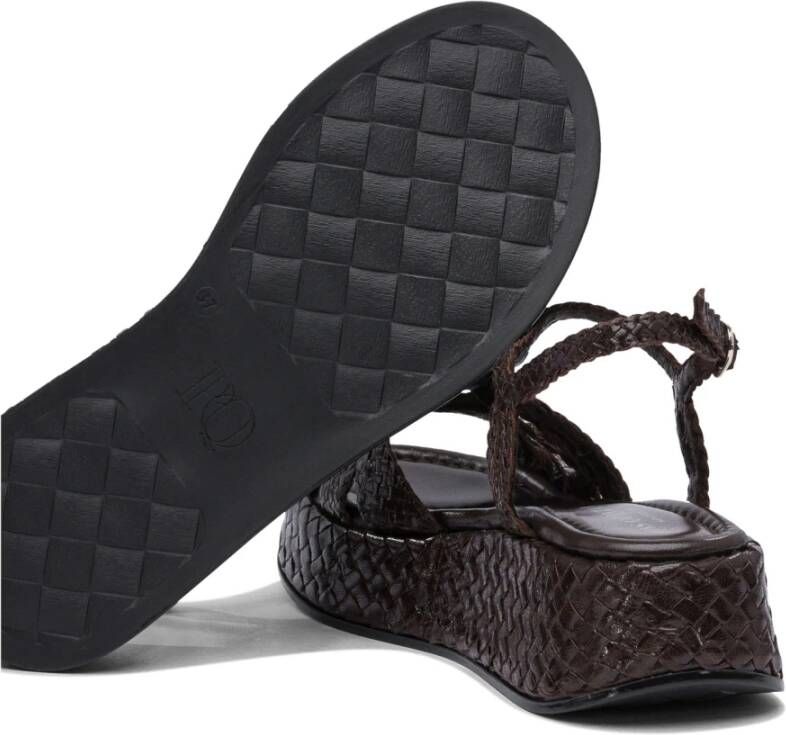 Pons Quintana Bruine Leren Sandalen Stijlvol Ontwerp