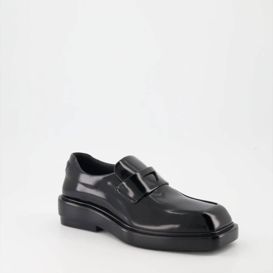 Prada Gestoffeerde Lederen Loafers Black Dames
