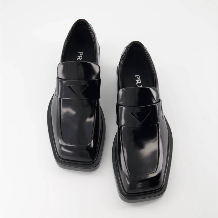 Prada Gestoffeerde Lederen Loafers Black Dames