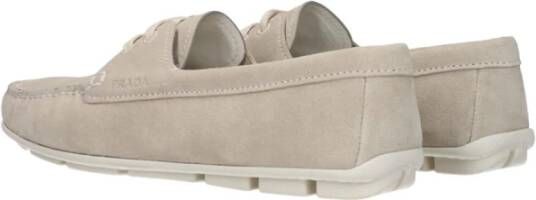 Prada Grijze Suède Loafers met Zijlogo