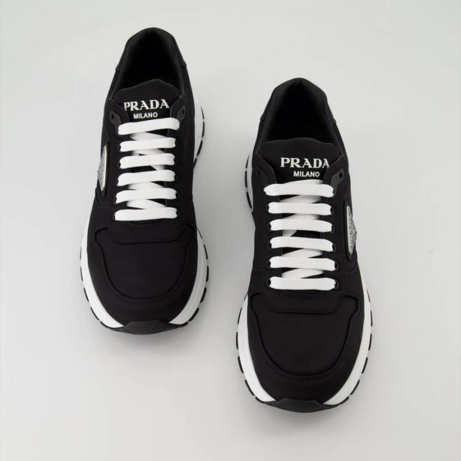 Prada Baskets Prax 01 Black Heren