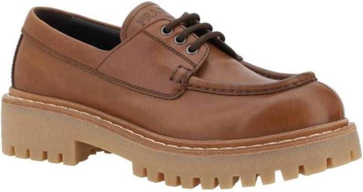 Prada Stijlvolle leren veterschoenen Brown Dames