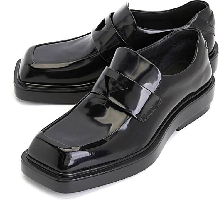 Prada Stijlvolle Schoenen voor elke gelegenheid