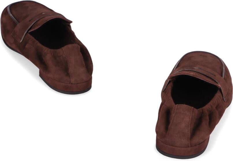 Prada Stijlvolle Suede Loafers voor Vrouwen