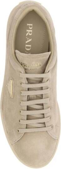 Prada Suède Sneakers met Iconisch Logo