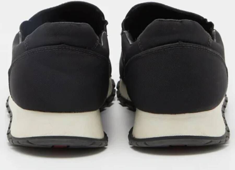 Prada Vintage Pre-owned Canvas sneakers Black Dames