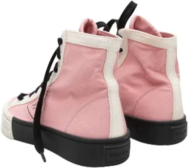 Prada Vintage Pre-owned Canvas sneakers Pink Dames
