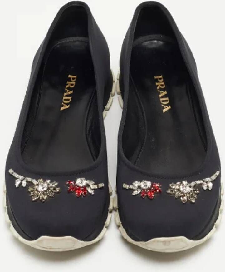 Prada Vintage Pre-owned Fabric flats Black Dames