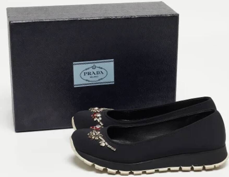 Prada Vintage Pre-owned Fabric flats Black Dames