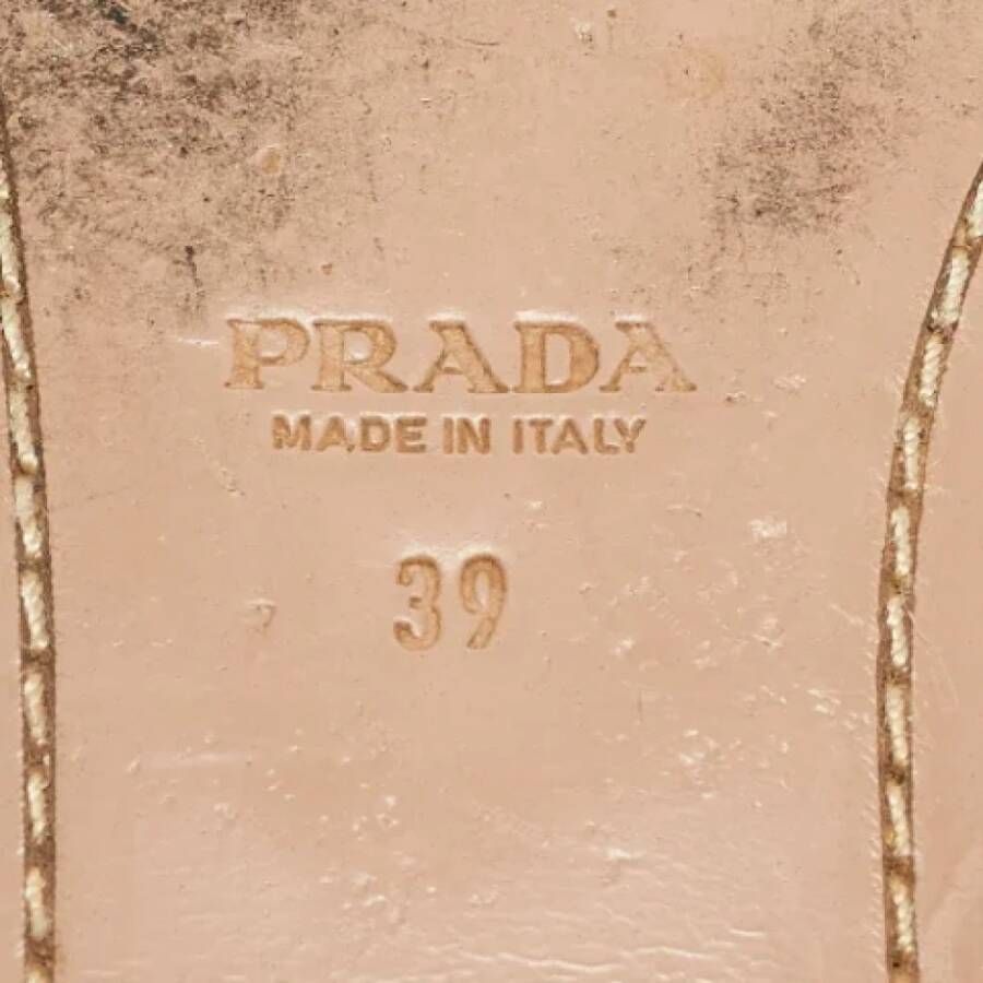 Prada Vintage Pre-owned Fabric flats Gray Dames