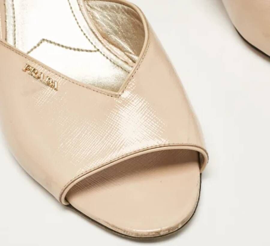 Prada Vintage Pre-owned Fabric sandals Beige Dames