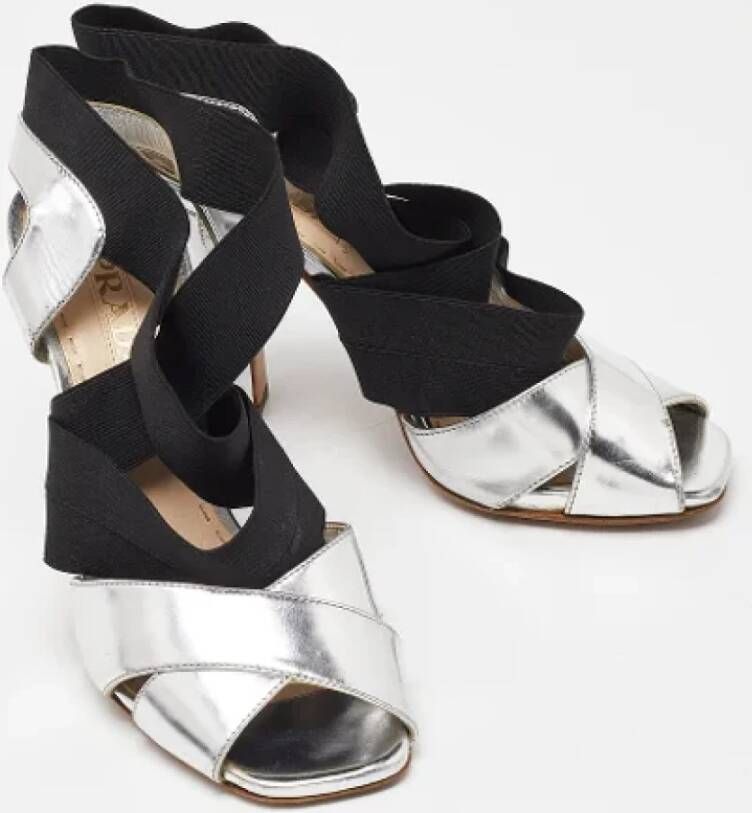 Prada Vintage Pre-owned Fabric sandals Gray Dames