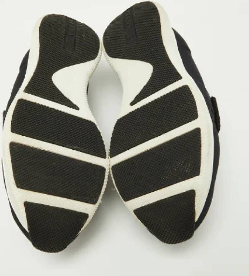 Prada Vintage Pre-owned Fabric sneakers Black Dames