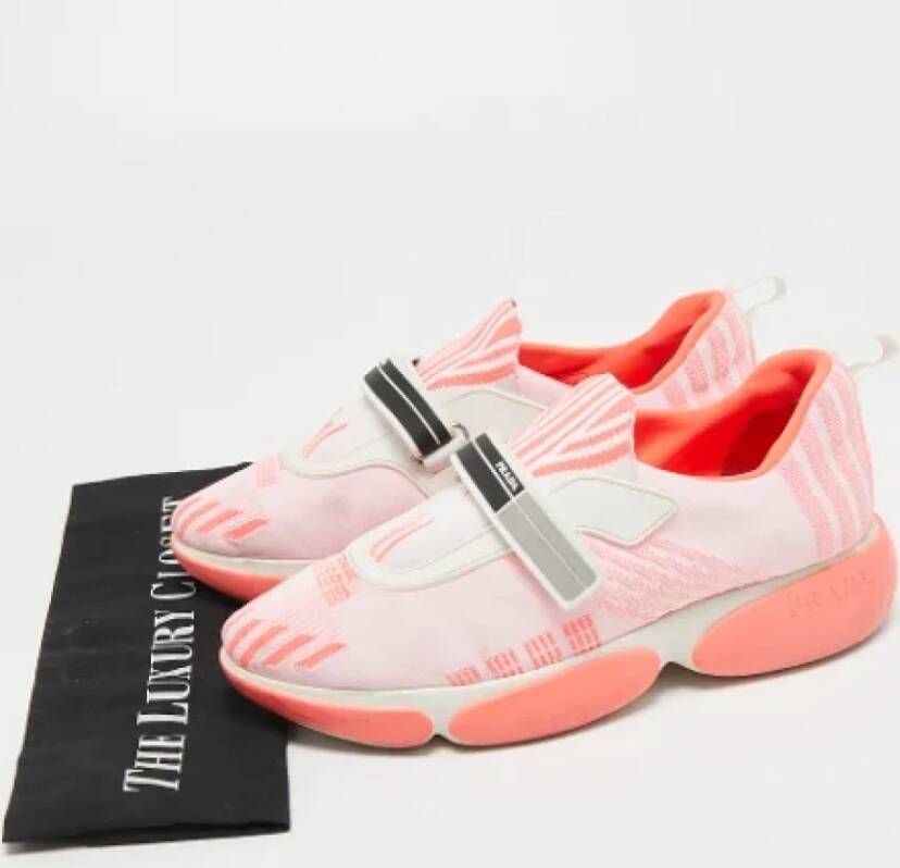 Prada Vintage Pre-owned Fabric sneakers Pink Dames