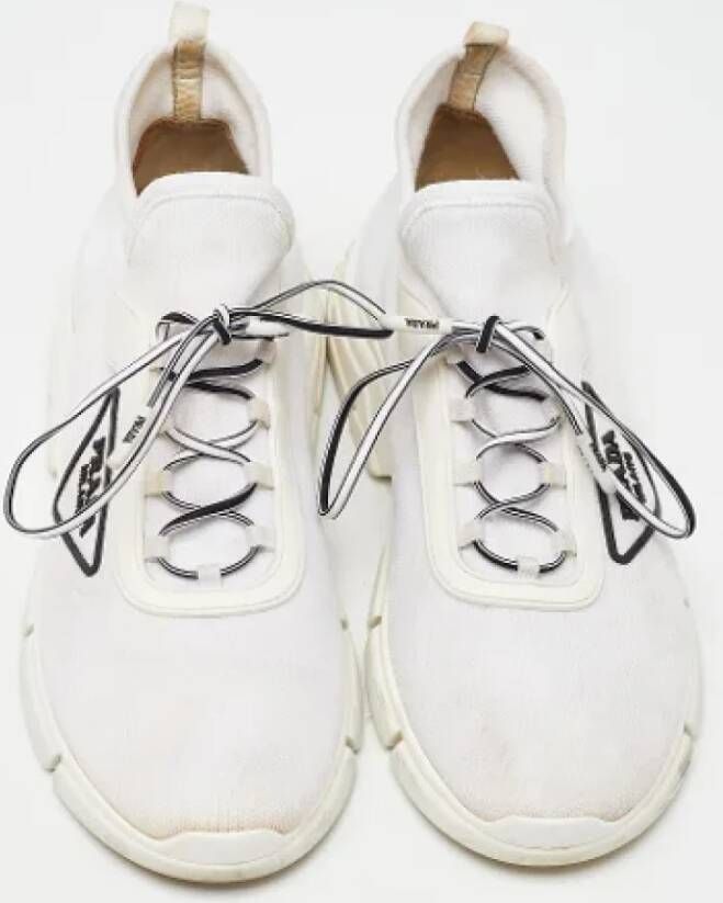 Prada Vintage Pre-owned Fabric sneakers White Dames