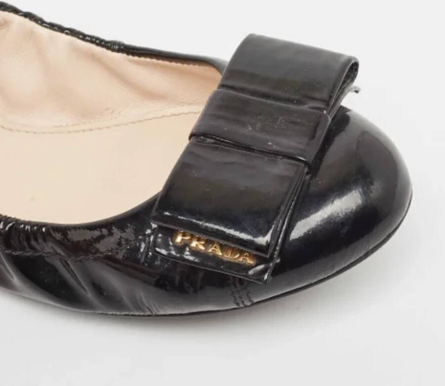 Prada Vintage Pre-owned Leather flats Black Dames