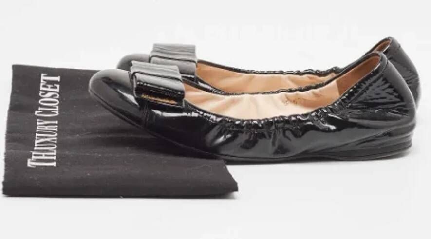 Prada Vintage Pre-owned Leather flats Black Dames