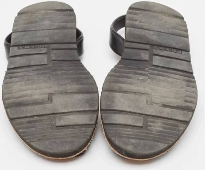 Prada Vintage Pre-owned Leather flats Black Dames