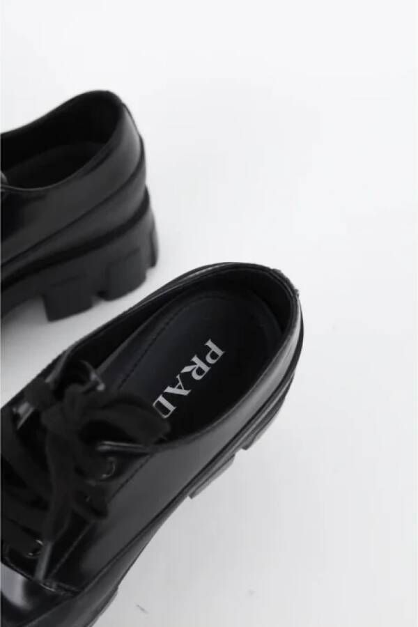 Prada Vintage Pre-owned Leather flats Black Dames