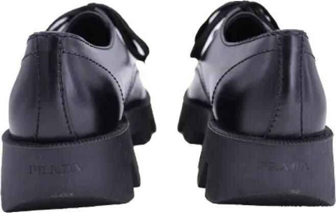 Prada Vintage Pre-owned Leather flats Black Heren