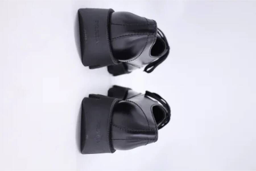 Prada Vintage Pre-owned Leather flats Black Heren