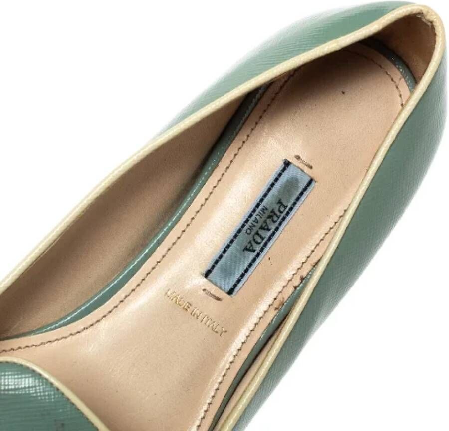 Prada Vintage Pre-owned Leather flats Blue Dames