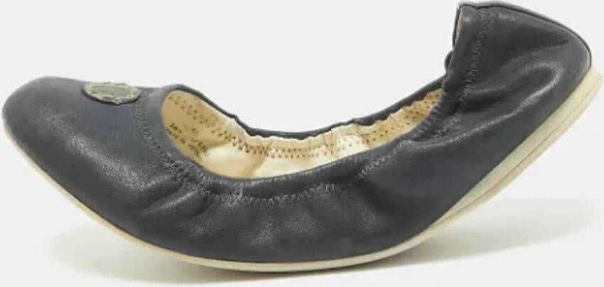 Prada Vintage Pre-owned Leather flats Blue Dames