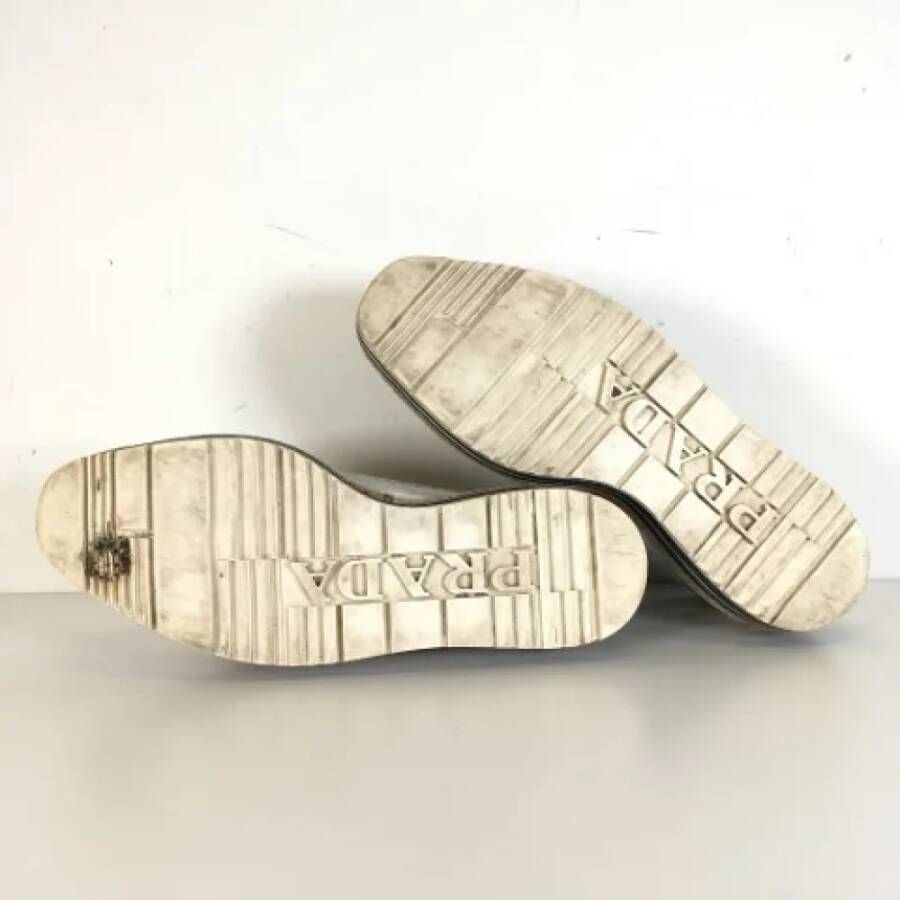 Prada Vintage Pre-owned Leather flats Gray Dames