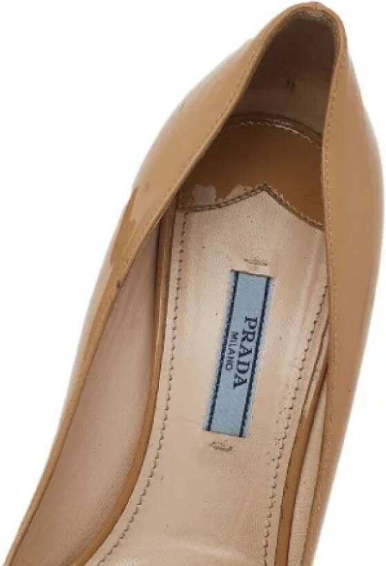 Prada Vintage Pre-owned Leather heels Beige Dames