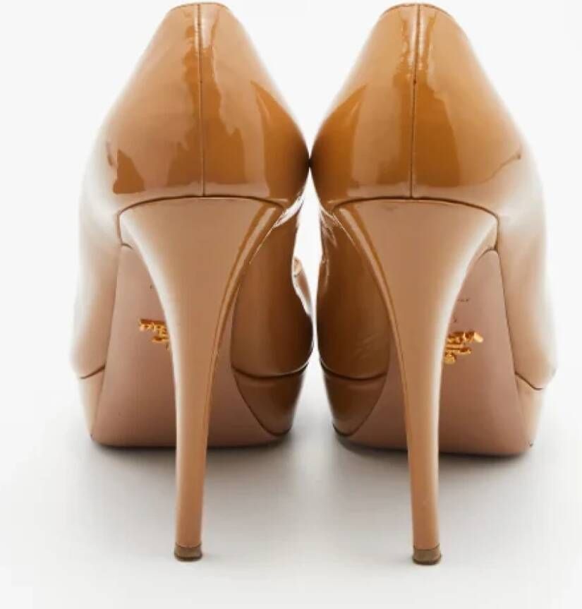 Prada Vintage Pre-owned Leather heels Beige Dames