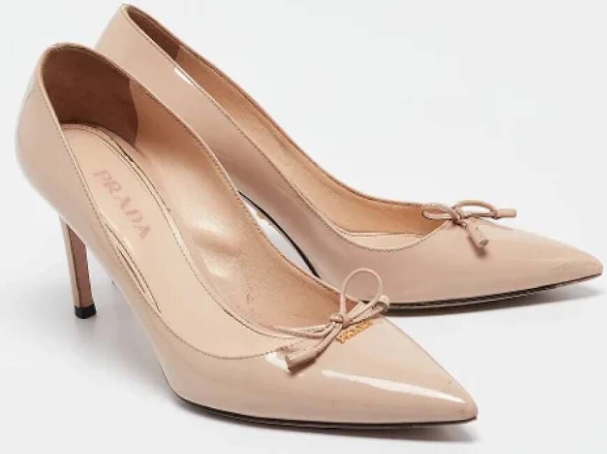 Prada Vintage Pre-owned Leather heels Beige Dames