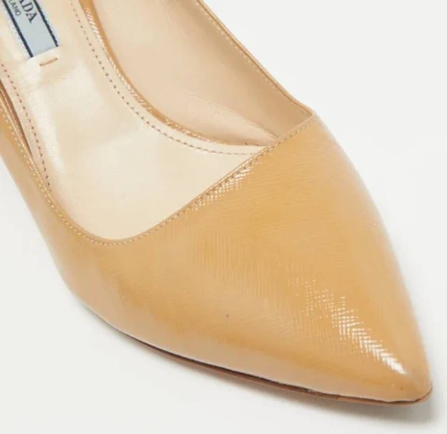 Prada Vintage Pre-owned Leather heels Beige Dames