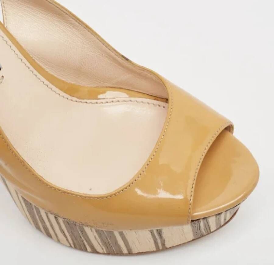 Prada Vintage Pre-owned Leather sandals Beige Dames