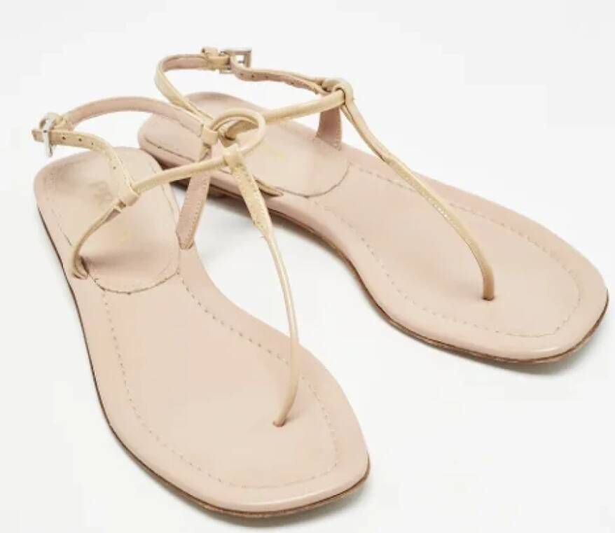Prada Vintage Pre-owned Leather sandals Beige Dames