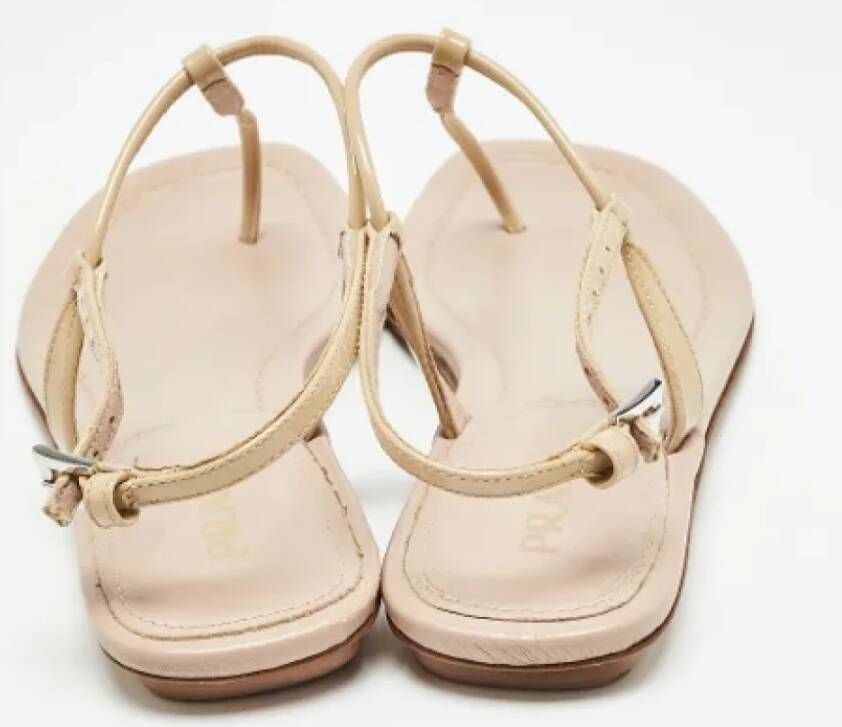 Prada Vintage Pre-owned Leather sandals Beige Dames