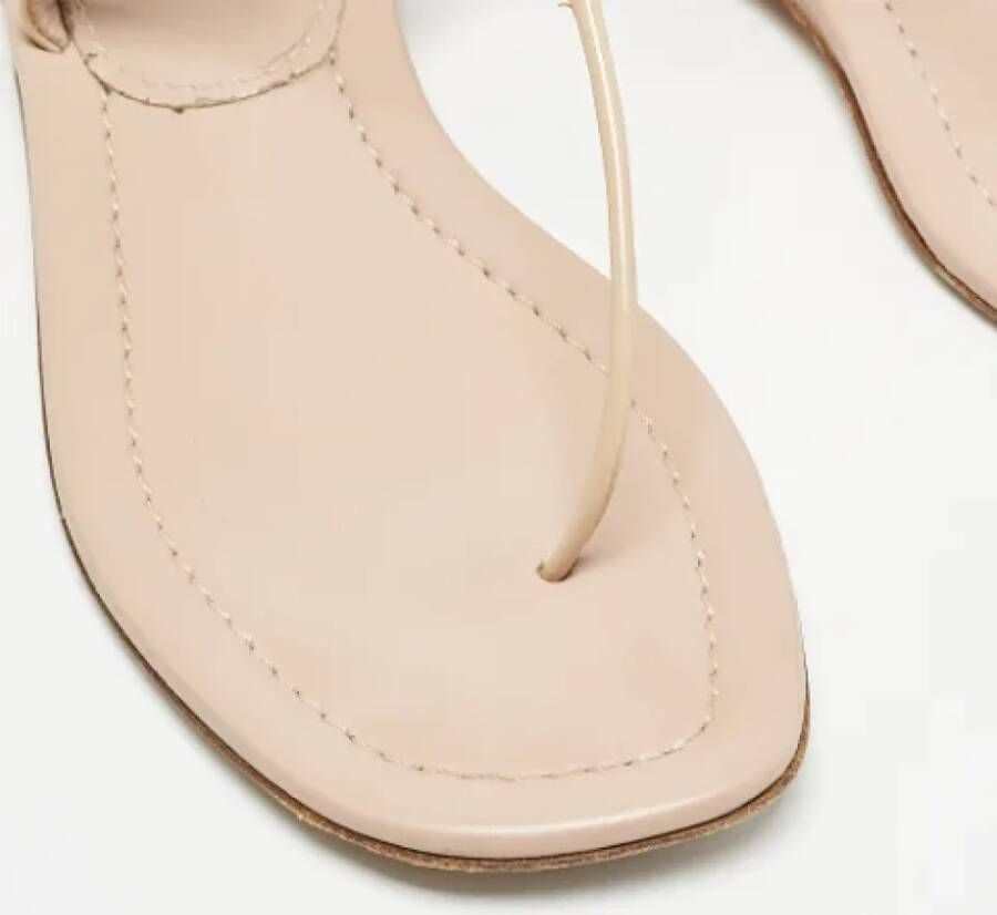 Prada Vintage Pre-owned Leather sandals Beige Dames