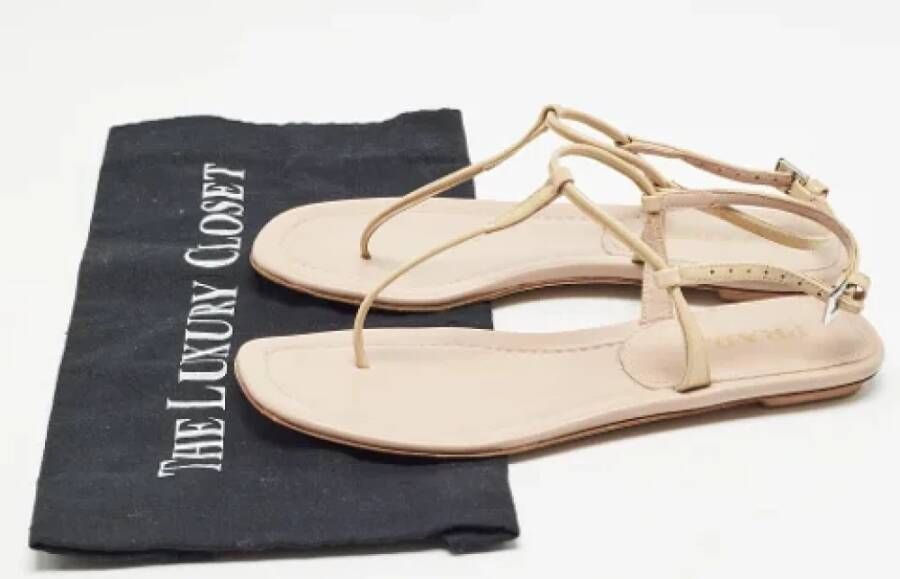 Prada Vintage Pre-owned Leather sandals Beige Dames