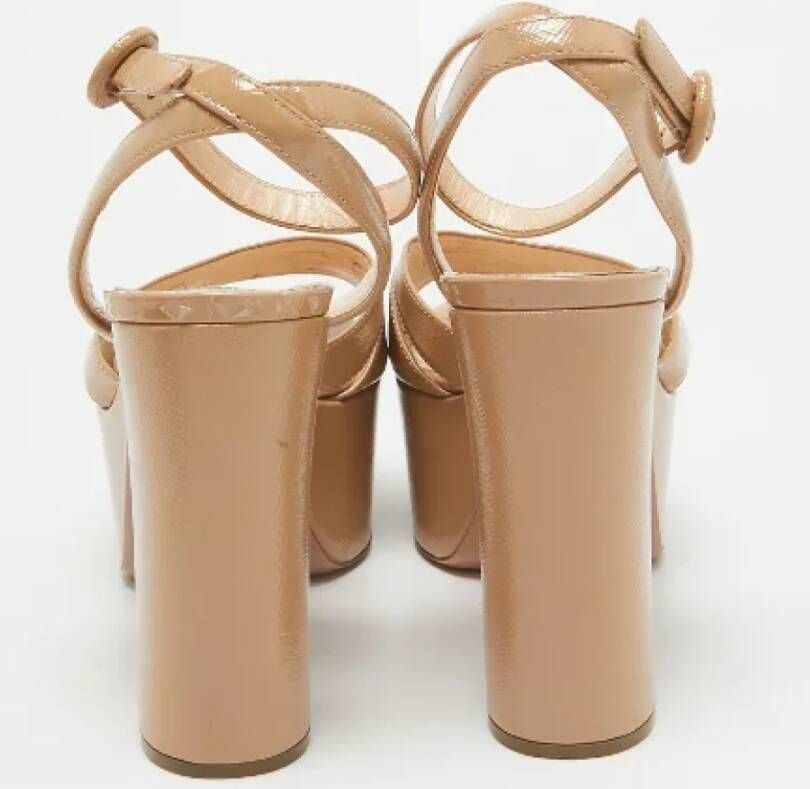 Prada Vintage Pre-owned Leather sandals Beige Dames