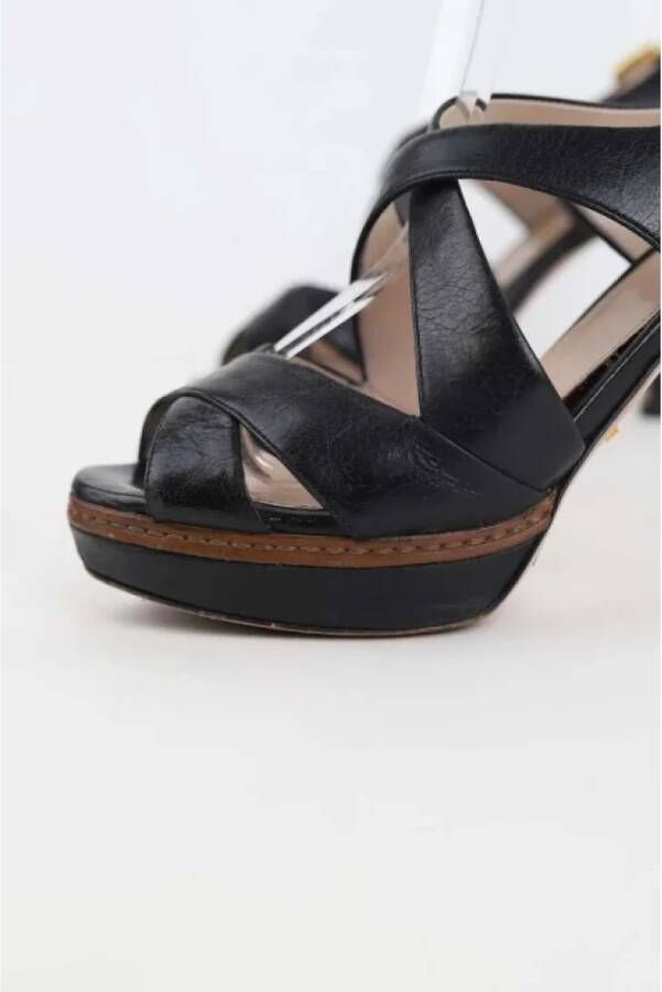 Prada Vintage Pre-owned Leather sandals Black Dames