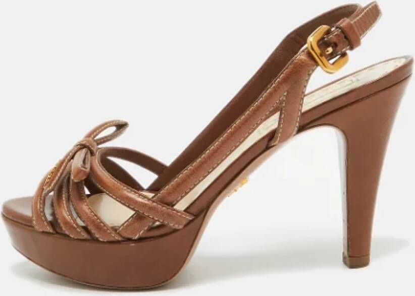 Prada Vintage Pre-owned Leather sandals Brown Dames
